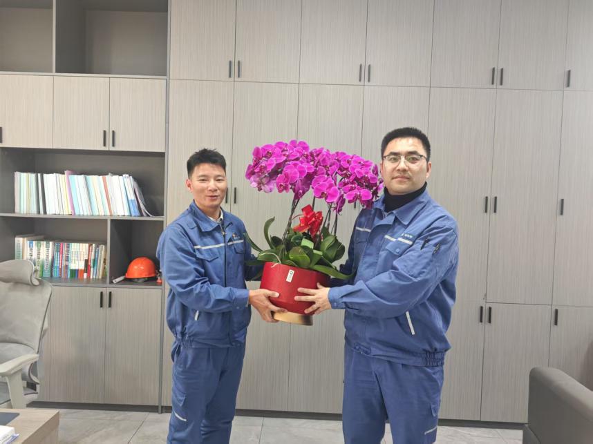 图片9.jpg 图片9.jpg